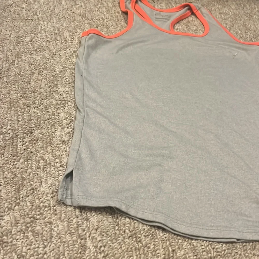 Old Navy Light Gray Racerback Active Go-Dry Tank w Coral Trim Girls’ M 10-12